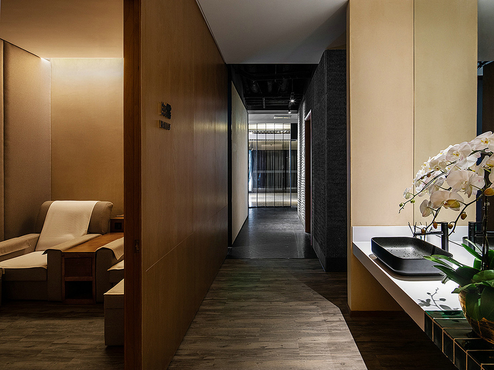 高檔足浴按摩養(yǎng)生會所店鋪裝修圖片